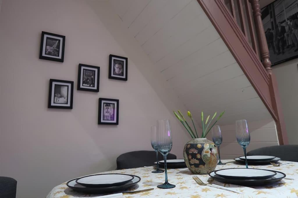 Victorian Farrar Cottage York Bagian luar foto