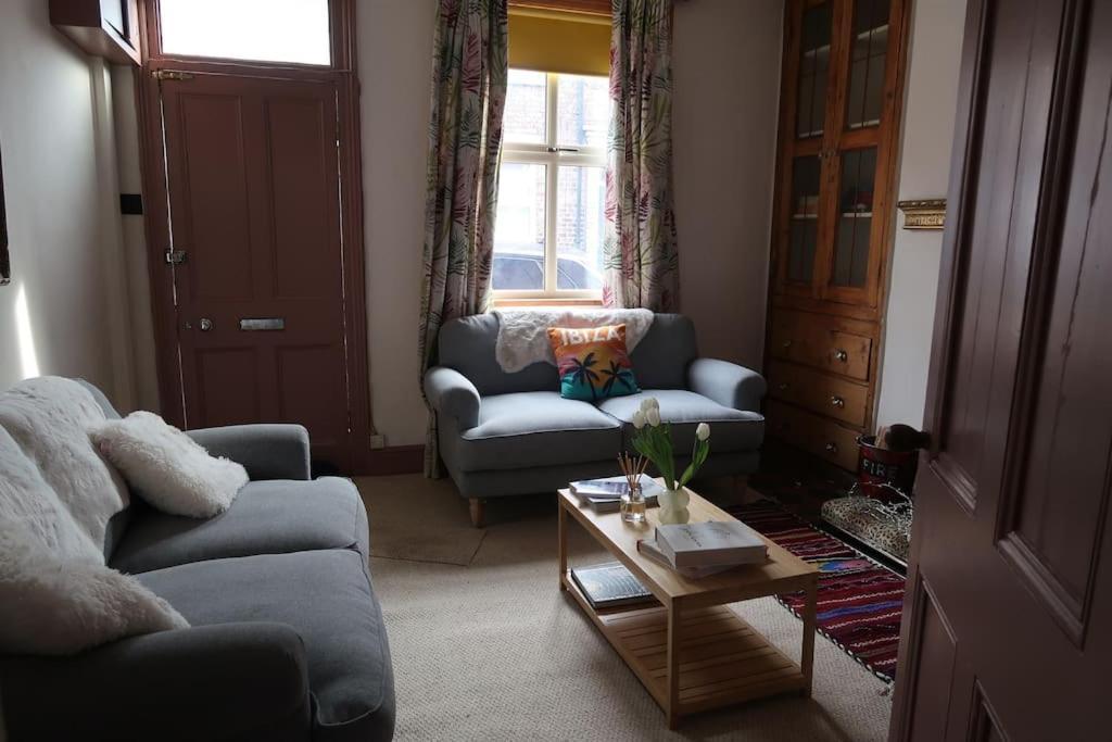 Victorian Farrar Cottage York Bagian luar foto