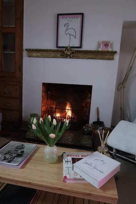 Victorian Farrar Cottage York Bagian luar foto